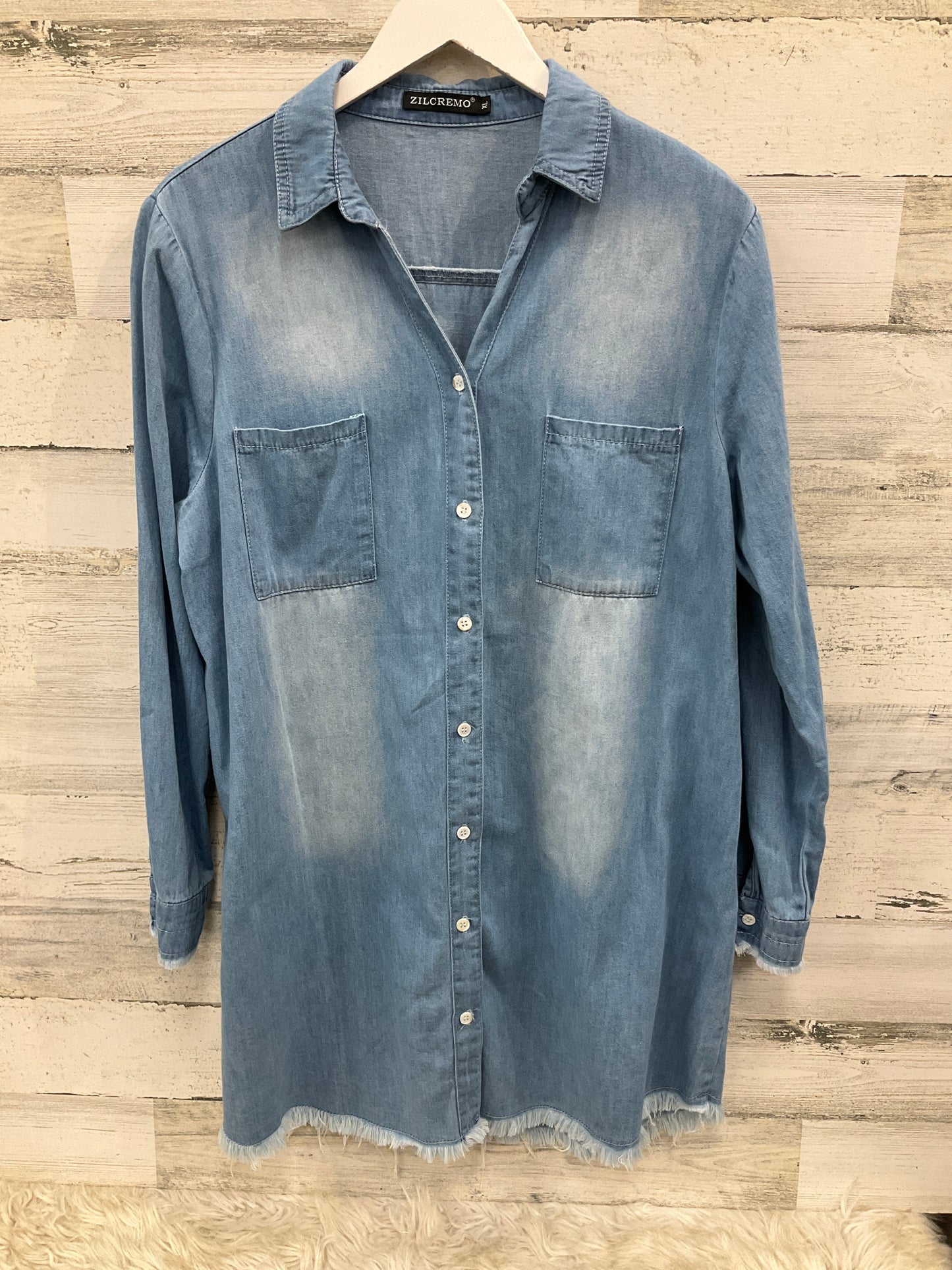 Tunic Long Sleeve By Clothes Mentor In Blue Denim, Size: Xl