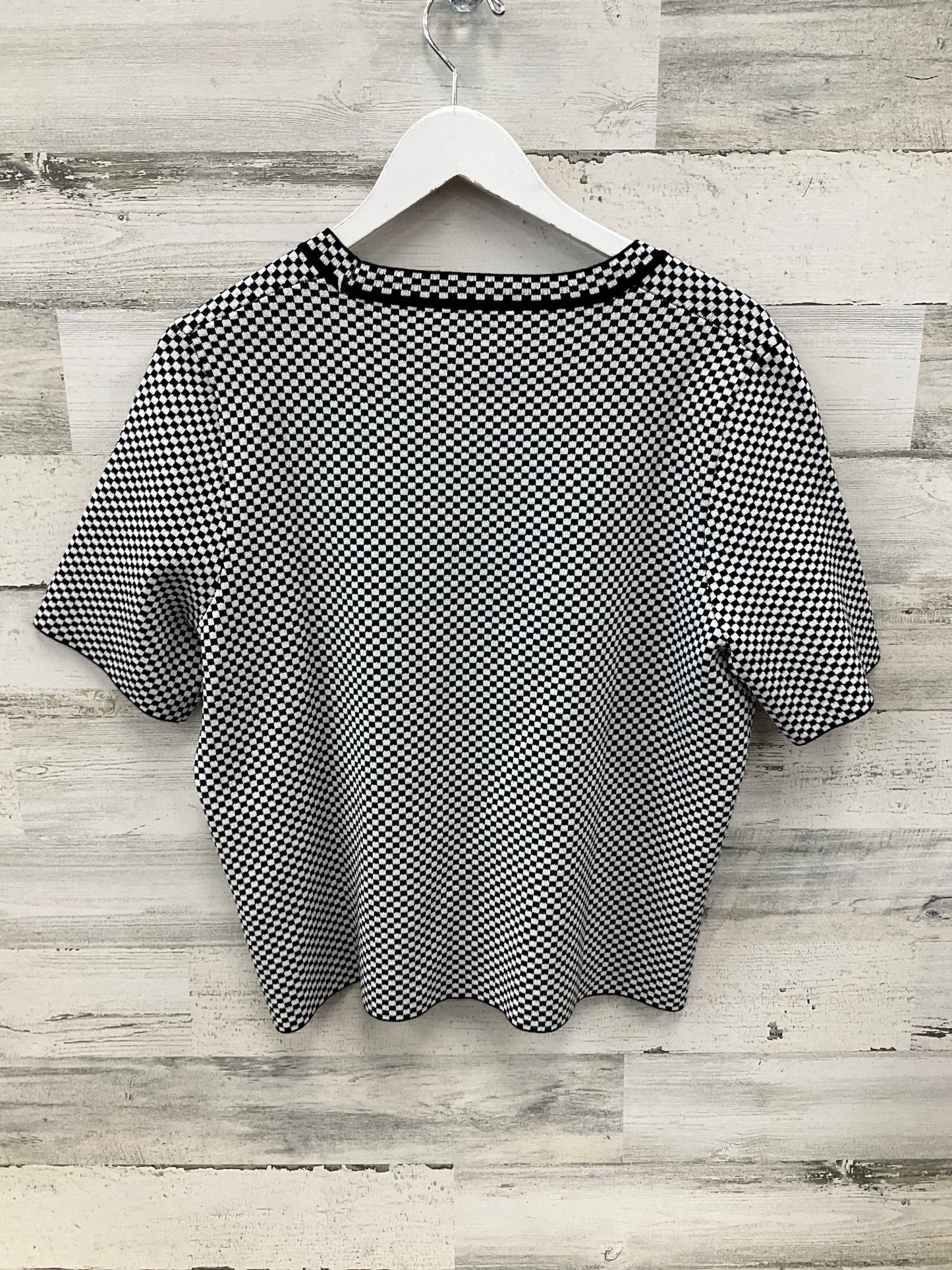 Top Short Sleeve By Adrianna Papell In Black & White, Size: L