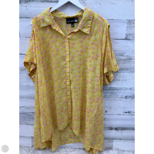 Top Short Sleeve By Clothes Mentor In Yellow, Size: 3x