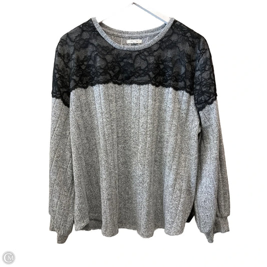 Top Long Sleeve By Maurices In Grey, Size: 1x