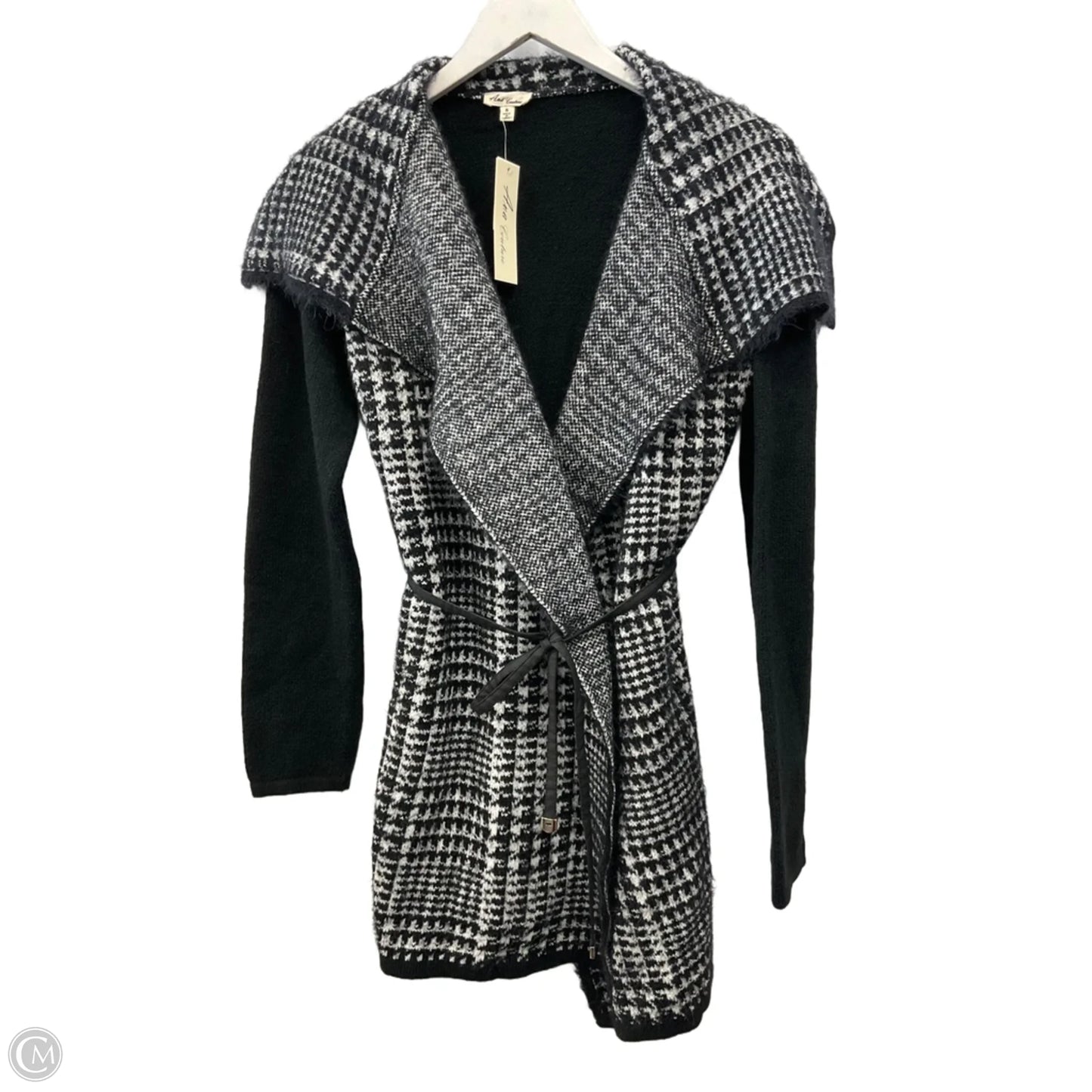 Sweater Cardigan By Clothes Mentor In Black & White, Size: S