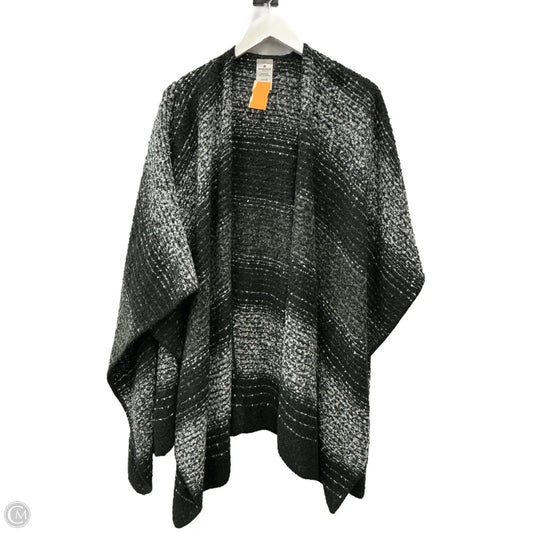 Shawl By Woolrich In Black & White, Size: Osfm