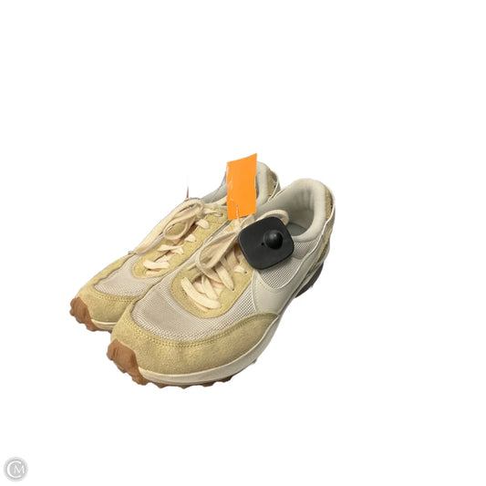 Shoes Athletic By Nike In Cream, Size: 8