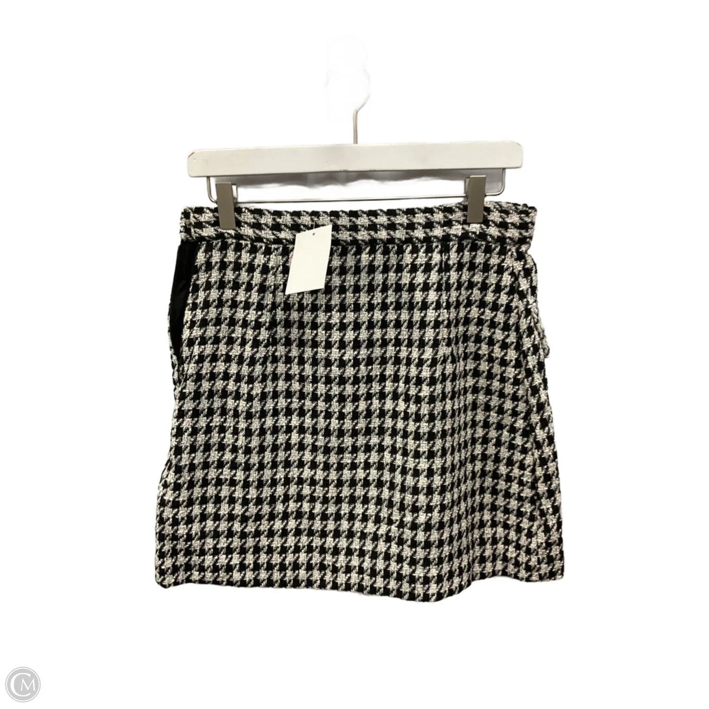 Skirt Mini & Short By H&m In Black & White, Size: 6