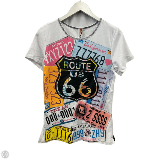 Top Short Sleeve By Clothes Mentor In White, Size: S