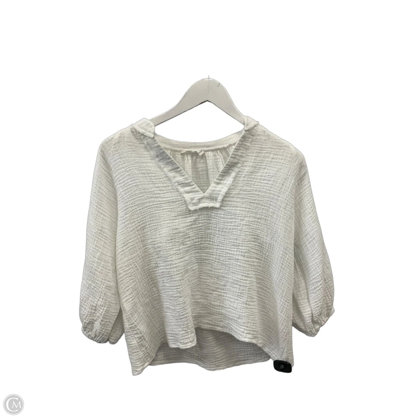 Top Short Sleeve By Lush In White, Size: S