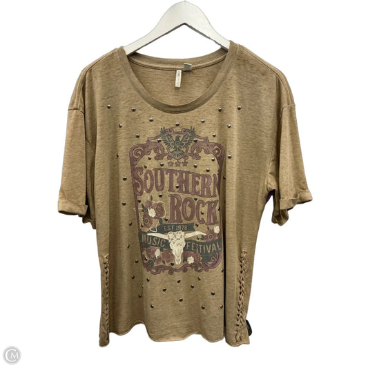 Top Short Sleeve By Cato In Beige, Size: L