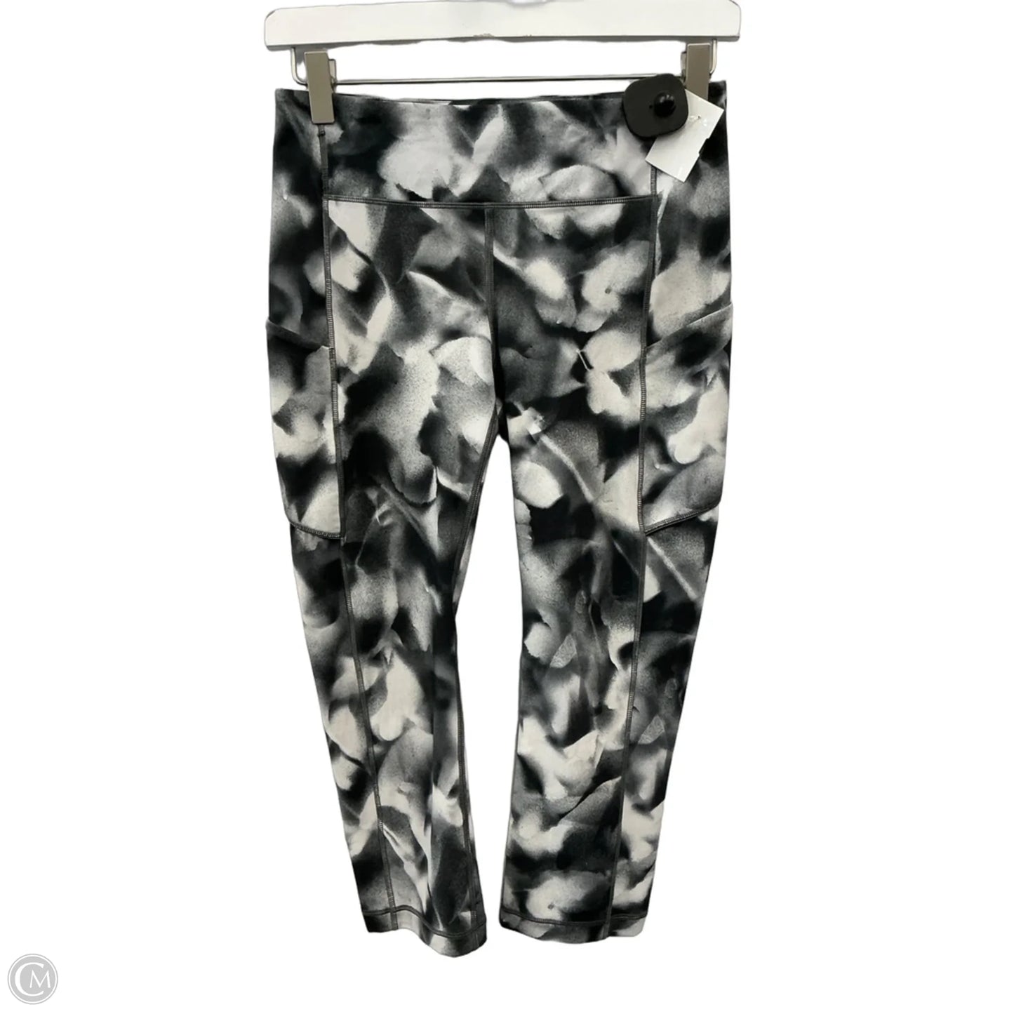 Athletic Leggings Capris By Lululemon In Black & White, Size: S