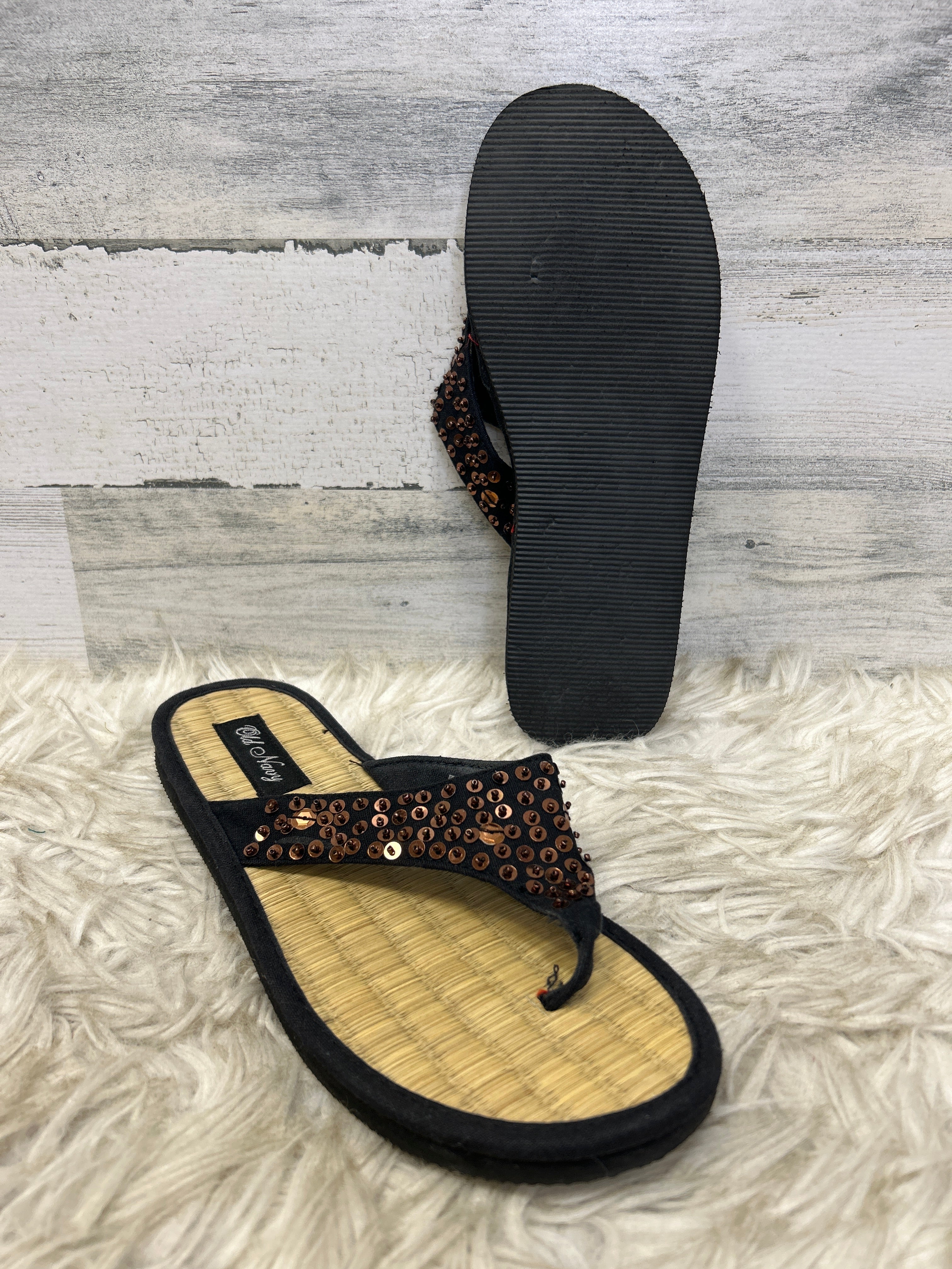 Leopard flip discount flops old navy