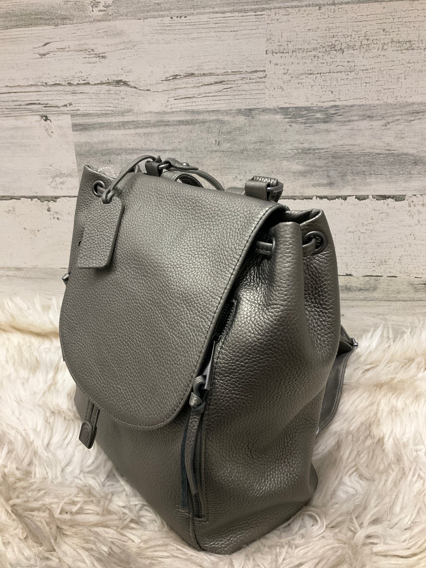 Backpack Leather By Clothes Mentor  Size: Large