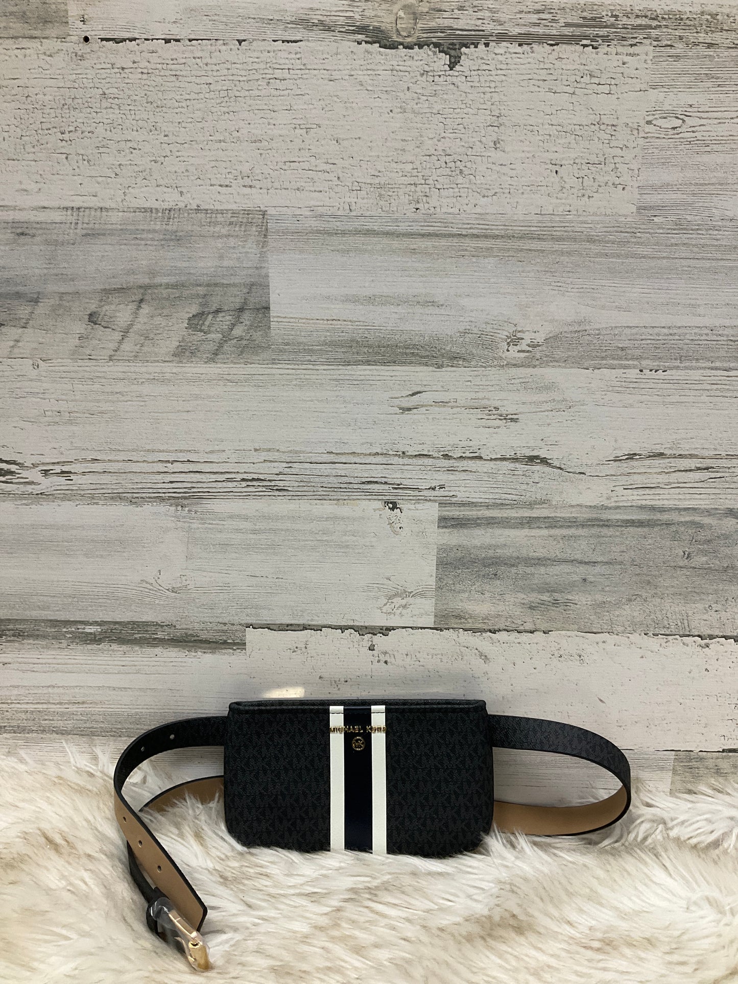 Belt Bag Designer By Michael Kors  Size: Small