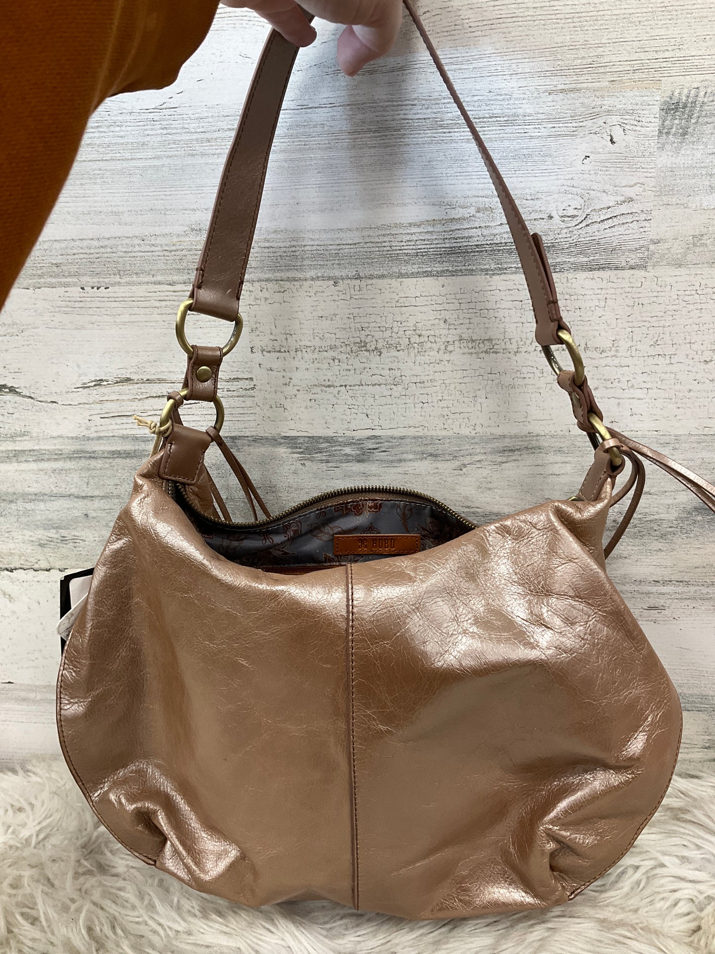 Handbag By Hobo Intl  Size: Large
