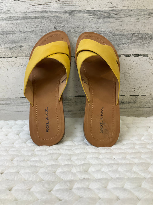 Sandals Flats By Solanz  Size: 10