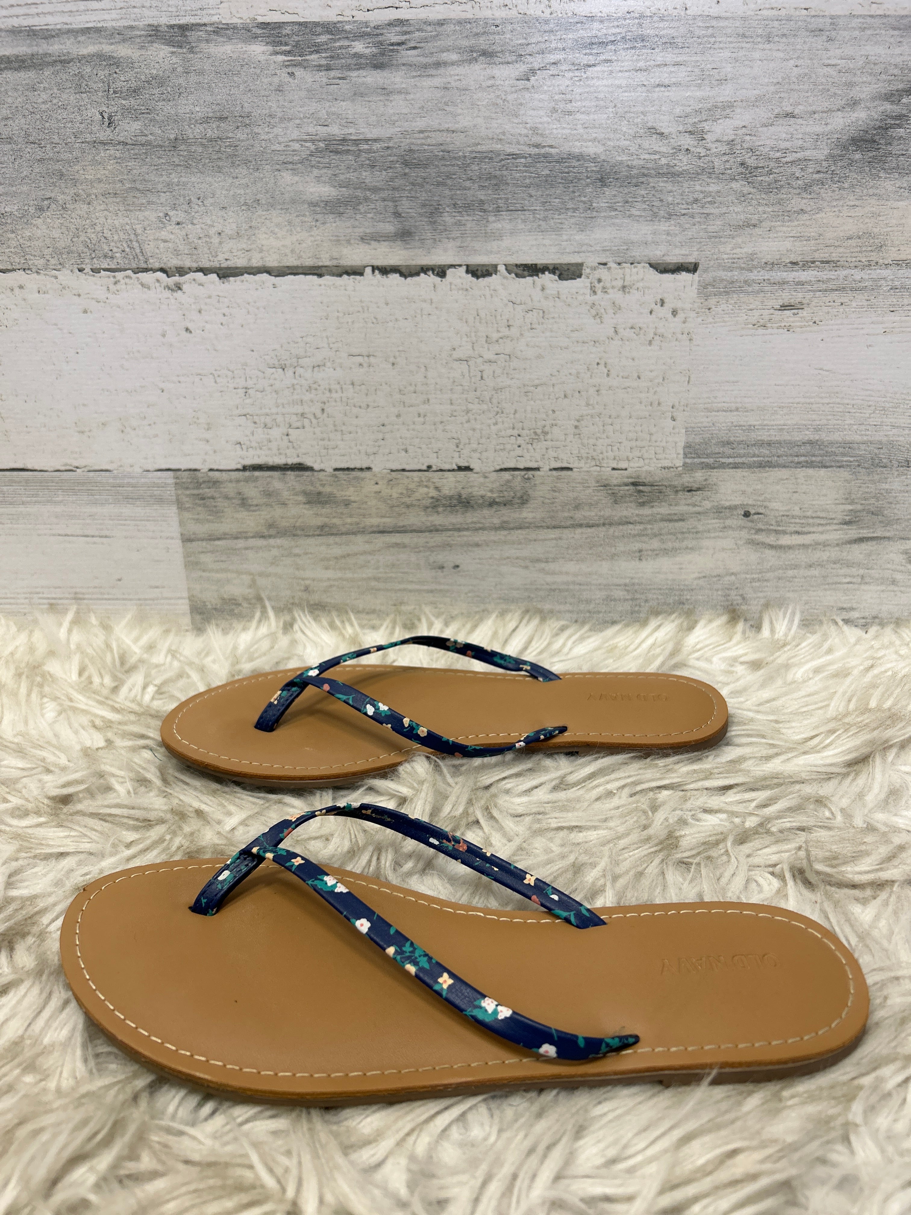 Old navy gold online flip flops